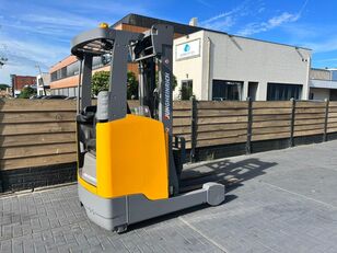 Still R50-15 reach truck